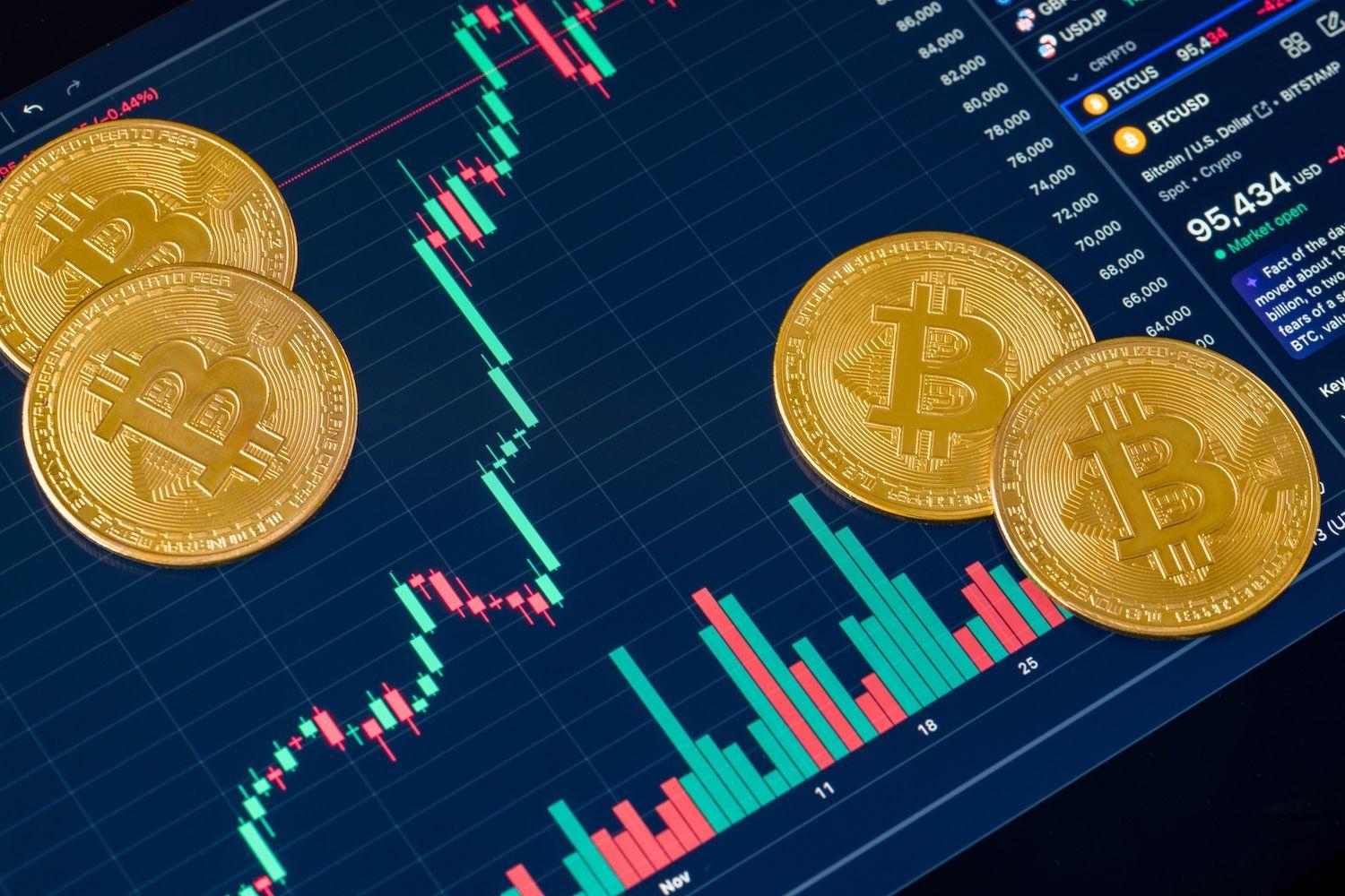 Trump Financial Disclosure Shows Crypto Windfall Shifted Into Traditional Investments