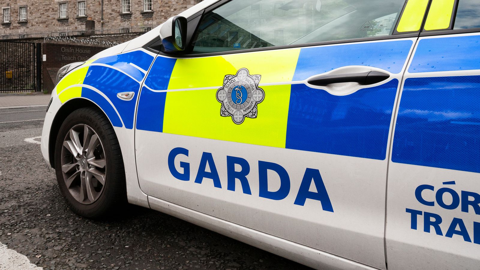 Police Seize ‘Extremely Significant’ Car Bomb Bound for Northern Ireland