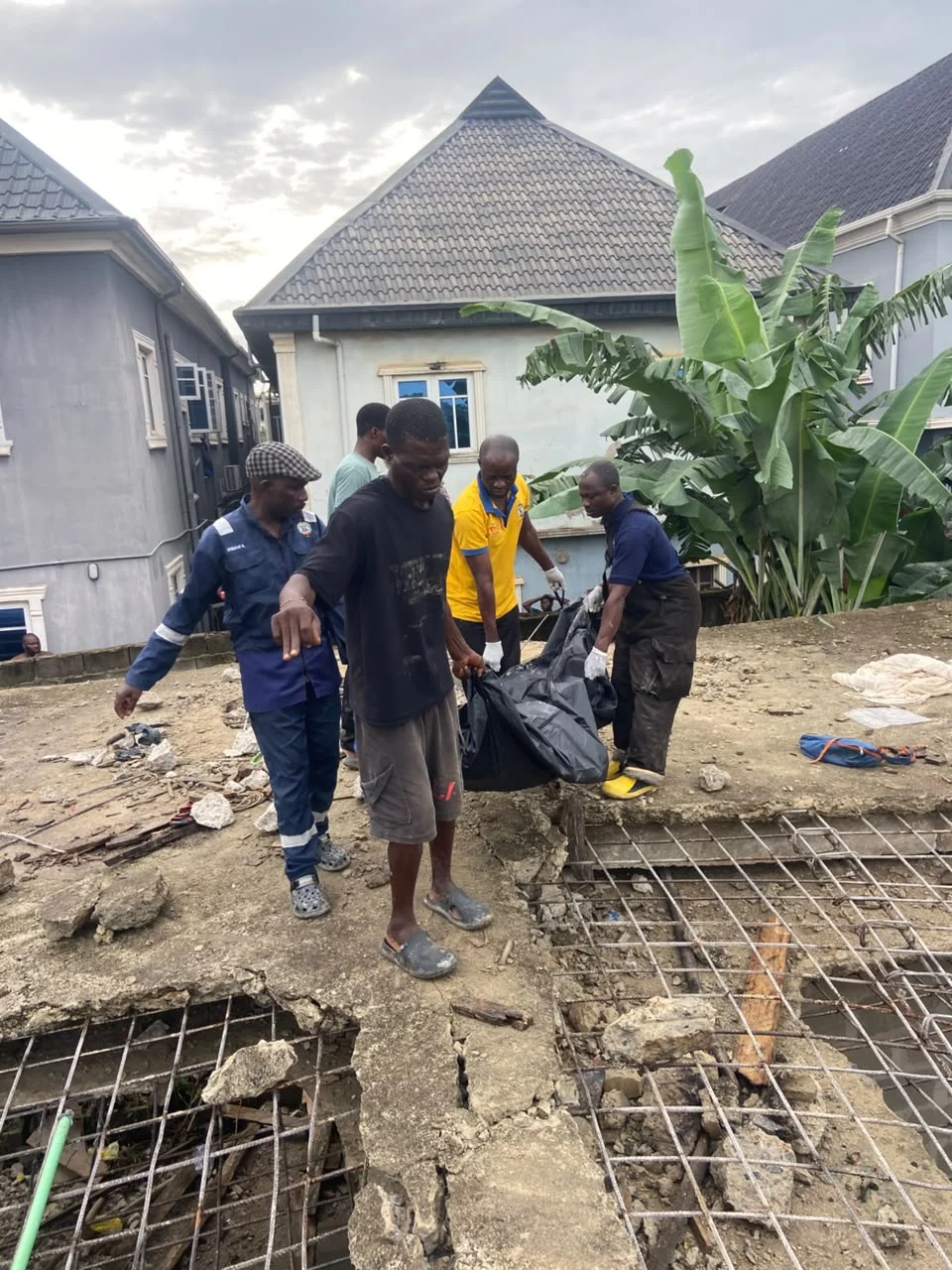Lagos Building Collapse Leaves One Dead, Two Rescued